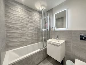 Bathroom - click for photo gallery